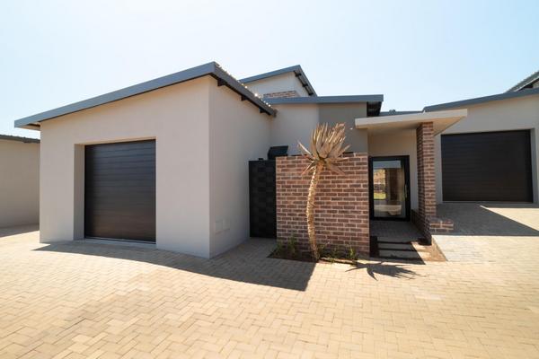 Townhouse For Rent in Sable Hills, Roodeplaat